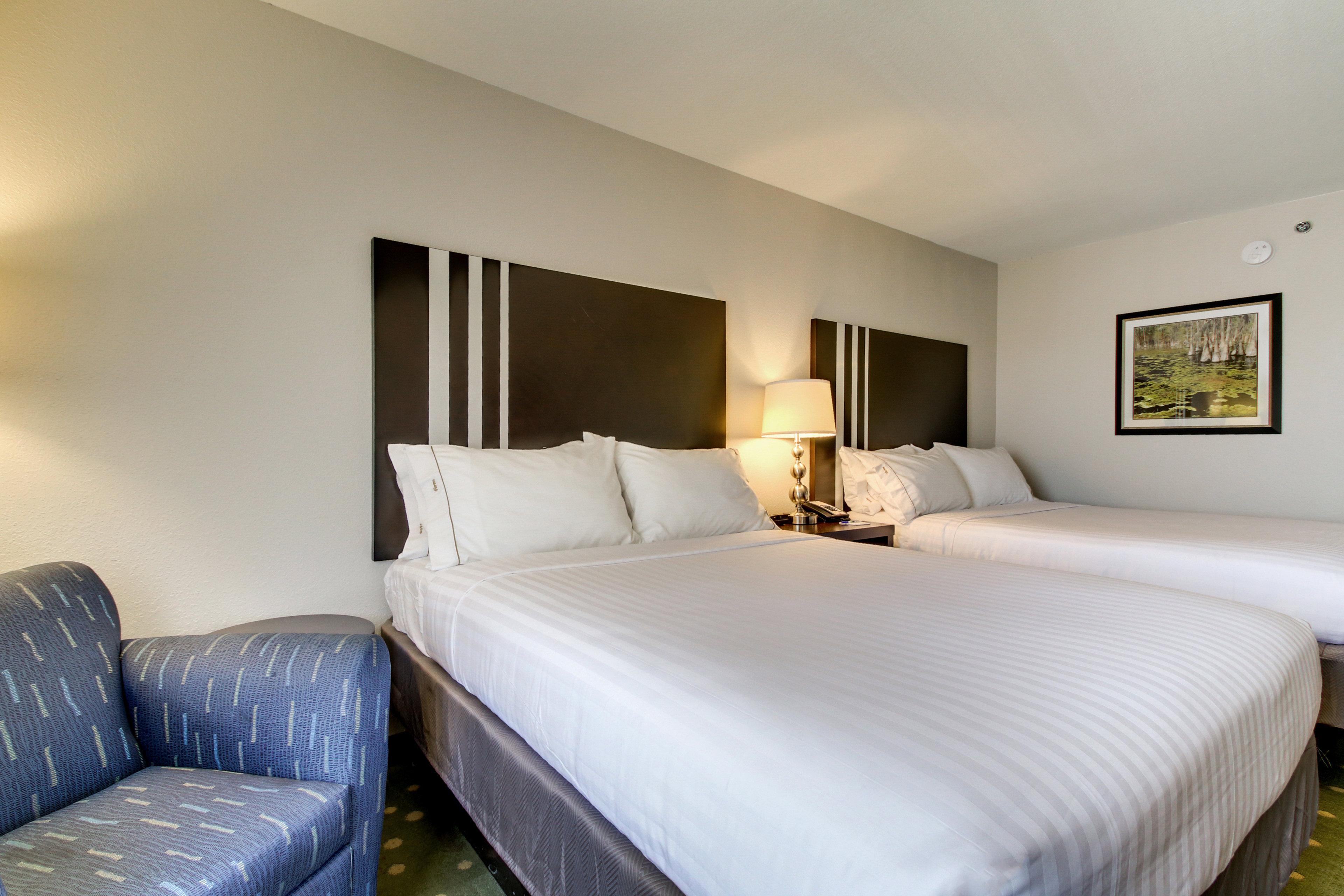 Holiday Inn Express Hotel & Suites Live Oak By Ihg Экстерьер фото