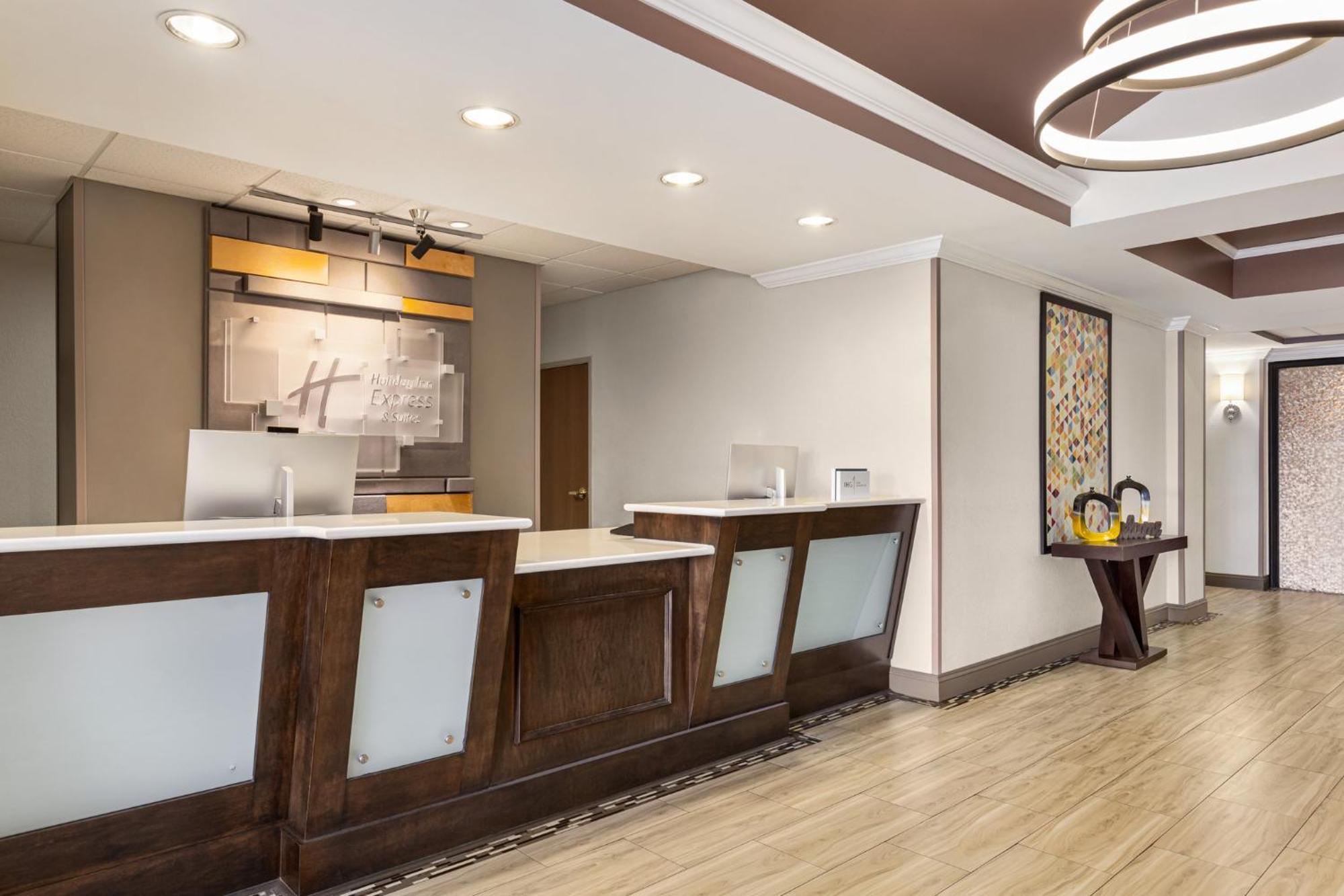 Holiday Inn Express Hotel & Suites Live Oak By Ihg Экстерьер фото